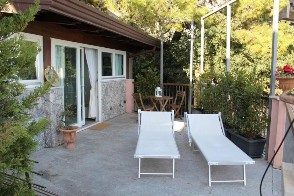 Alpstuga Vista Mare A Con Parcheggio Paolone House Taormina