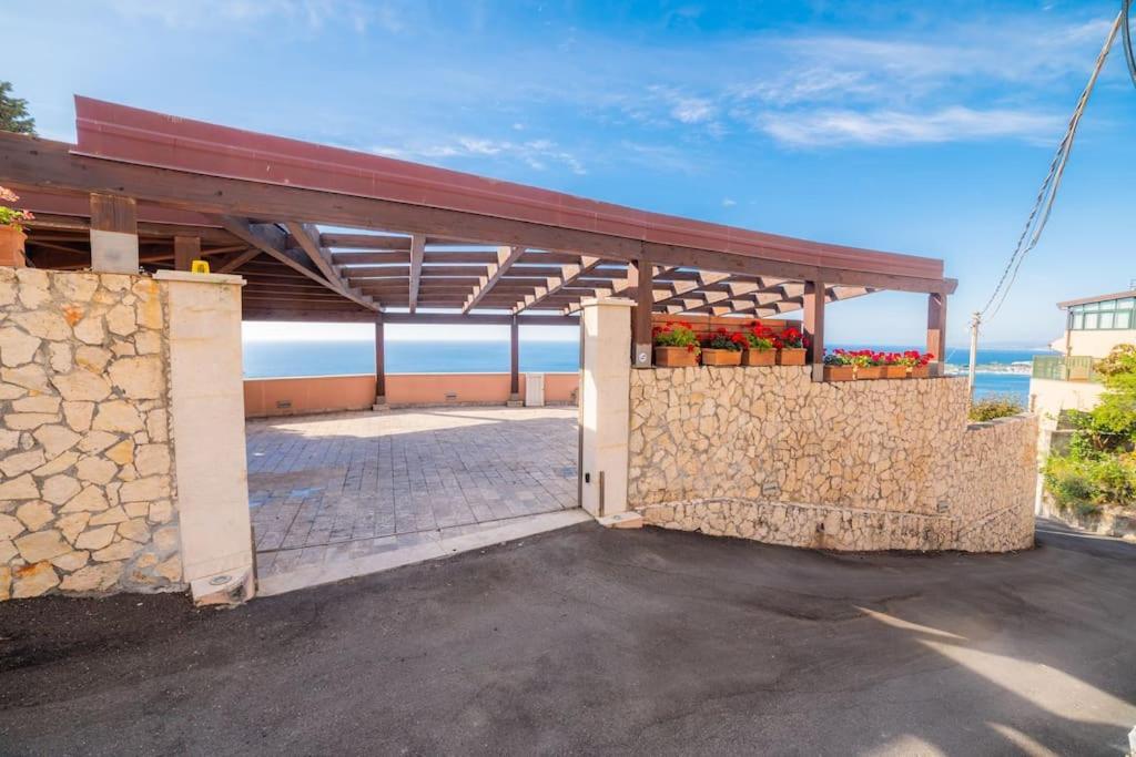 Vista Mare A Con Parcheggio Paolone House Alpstuga *