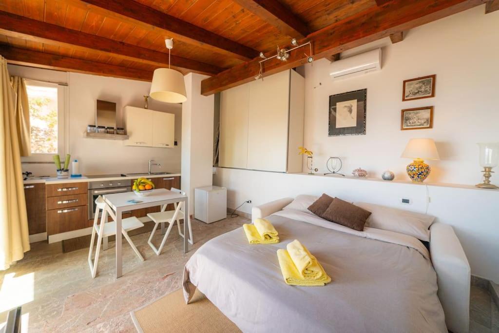Alpstuga Vista Mare A Con Parcheggio Paolone House *